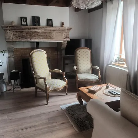 Avec Jacuzzi, Animaux De Compagnie Acceptes * Saint-Joire