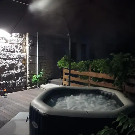 Avec Jacuzzi, Animaux De Compagnie Acceptes *