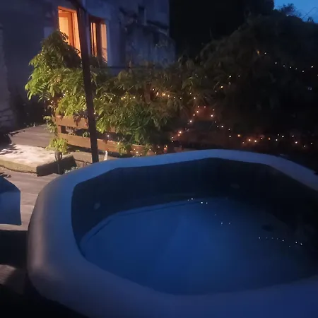 Feriehus Avec Jacuzzi, Animaux De Compagnie Acceptes *